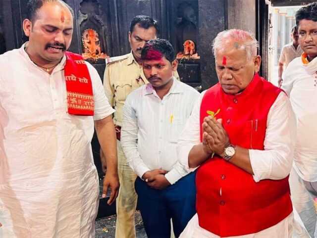 manjhi.jpg