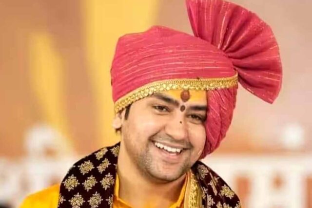 Dhirendra_Krishna_Shastri7_4-1.jpg