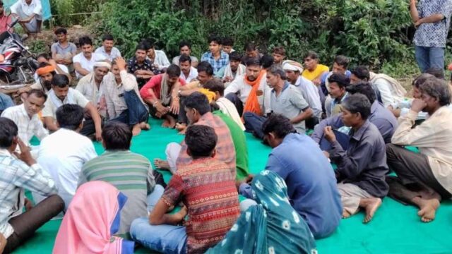 gramsabha-2.jpg