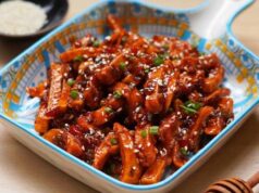 हल्की भूख में ट्राई करें चिली गार्लिक पोटैटो, घर पर ऐसे बनाएं स्वादिष्ट रेसिपी