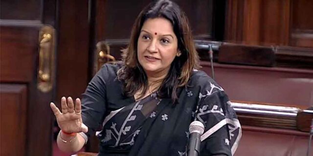 priyanka2.jpg