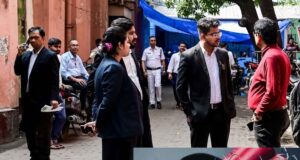 बम से उड़ाने की धमकी के बाद बंगाल में हाई अलर्ट, 6 अदालतों को तुरंत कराया गया खाली