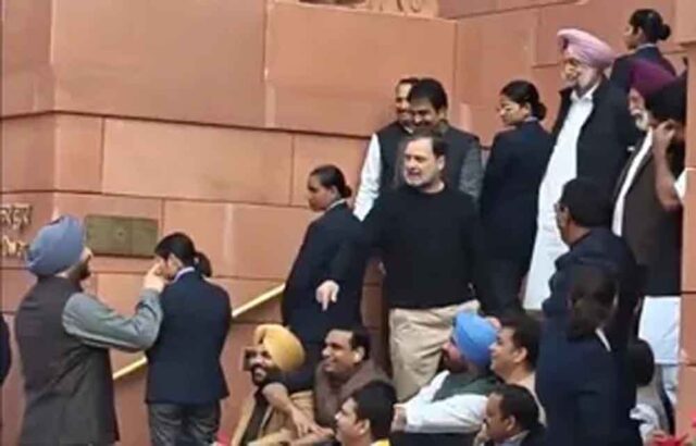 rahul2-2.jpg