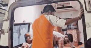 छिंदवाड़ा हादसे में बड़ा नुकसान: बस पलटी, 3 लोगों की मौत, 30 से अधिक घायल