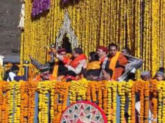 केदारनाथ धाम के कपाट खुलते ही गूंजे महादेव के जयकारे, श्रद्धालुओं पर हुई पुष्प वर्षा