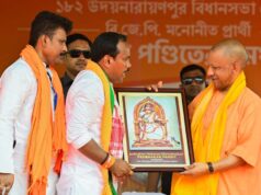 मुख्यमंत्री ने कहा, बंगाल की पहचान काबा से नहीं, मां कालीबाड़ी से, बंगाल का अस्तित्व मिटाना चाहते हैं बुआ-भतीजा