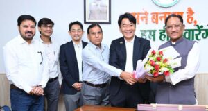 CM साय से जापान के प्रतिनिधिमंडल की मुलाकात, औद्योगिक विकास और निवेश को लेकर हुई बातचीत