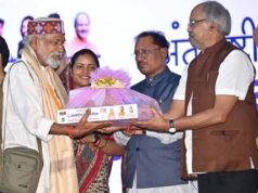 बुजुर्गों को सहारा: छत्तीसगढ़ में मजबूत सामाजिक सुरक्षा व्यवस्था