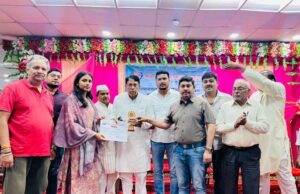 ललिताराम जन विकास कल्याण समिति ने 300 मेधावी छात्रों का किया भव्य सम्मान, सांस्कृतिक कार्यक्रमों से सजा आयोजन
