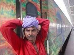 रेलवे का डिजिटल कदम, प्रयागराज जंक्शन समेत प्रमुख स्टेशनों पर शुरू होगी कुली बुकिंग सुविधा