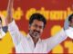 राजनीतिक परिवार की लड़ाई: एक पिता की संतानें DMK-AIADMK, क्या थलापति विजय रथ को रोकेंगी?