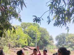 दुर्गम रास्तों को पार कर स्वास्थ्य अमला पहुंचा गांव, सैकड़ों लोगों को मिला उपचार