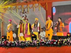 गृहमंत्री अमित शाह के सामने दिखी लोकसंस्कृति की झलक, तीन राज्यों के CM भी कार्यक्रम में हुए शामिल