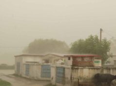 तेज हवाओं और बारिश ने बढ़ाई मुश्किलें, रायपुर में दोबारा मौसम खराब होने के संकेत