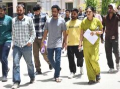 UPSC Prelims: जलती सड़क, नंगे पैर अभ्यर्थी और लंबा पेपर; परीक्षा केंद्रों पर दिखा संघर्ष