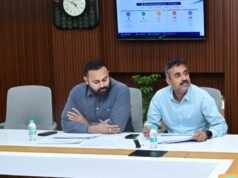 बिलासपुर में वर्किंग वुमेन हॉस्टल और मोबाइल कनेक्टिविटी परियोजनाओं में तेजी लाने के निर्देश