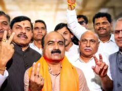 BJP से निकाले गए थे महेश केवट, अब बने राज्यसभा सांसद; मीनाक्षी नटराजन की चूक से बदला सियासी समीकरण