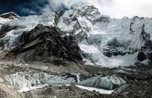क्या प्रकृति दे रही है बड़े बदलाव के संकेत? ग्लेशियर, हीटवेव और बाढ़ के बढ़ते खतरे पर विशेषज्ञों की चेतावनी