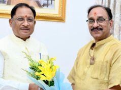 मुख्यमंत्री से मिले योग आयोग अध्यक्ष संजय अग्रवाल, योग और स्वास्थ्य जागरूकता पर हुई चर्चा