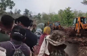 खंडवा में वन विभाग का मेगा अभियान, 30 JCB के साथ 600 कर्मचारियों ने 200 एकड़ जंगल से हटाया अतिक्रमण