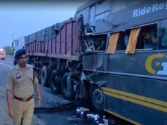 यमुना एक्सप्रेसवे हादसा: ट्रक से भिड़ी वोल्वो बस, 4 यात्रियों ने गंवाई जान, 19 घायल