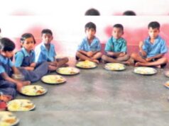 उत्तर प्रदेश में मध्याह्न भोजन रसोइयों की नौकरी व्यवस्था में बड़ा बदलाव, मानदेय और नियम तय होंगे
