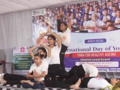 अंतर्राष्ट्रीय योग दिवस पर राजस्व मंत्री टंक राम वर्मा की मौजूदगी में 1,000 से अधिक लोगों ने किया योगाभ्यास