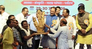 रामगढ़ के विकास के लिए 1 करोड़ रुपये की घोषणा, उदयपुर एवं डूमरडीह को मिलाकर नगर पंचायत बनाने की घोषणा