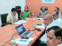 उप निर्वाचन की तैयारियों पर मुख्य निर्वाचन पदाधिकारी झा सख्त, निष्पक्ष और गंभीरता से कार्य करने के दिए निर्देश