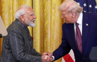 ट्रंप प्रशासन के फैसले से चमकेगा भारतीय व्यापार: जानिए किन सेक्टरों को होगा सबसे ज्यादा फायदा