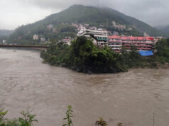 Himachal Weather: मॉनसून बना आफत, 9 लोगों की जान गई, 49 सड़कें बंद; कई इलाकों में भूस्खलन