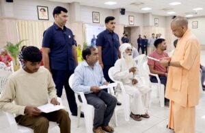 अवैध कब्जों पर सख्त हुए योगी, दोषियों पर कठोर कार्रवाई के आदेश जारी
