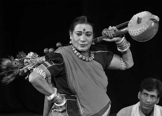 Bhushad_02-2.jpg