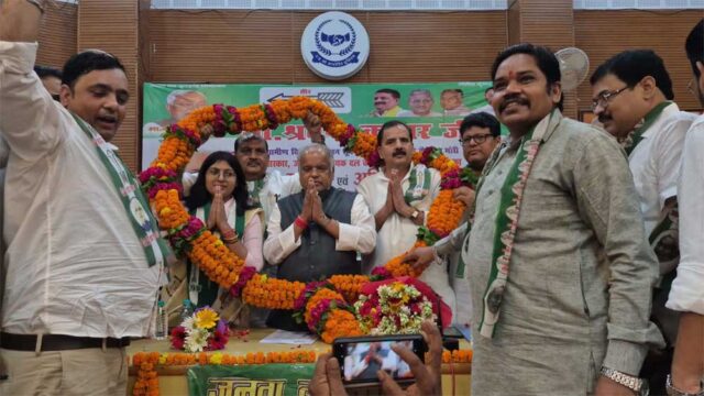 Jdu_03.jpg