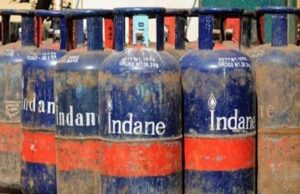 LPG Price Today: जुलाई की शुरुआत राहत भरी, सस्ता हुआ LPG सिलेंडर, चेक करें नए रेट