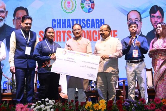 खेल और खिलाड़ियों को आगे बढ़ाने छत्तीसगढ़ में गंभीरता से हो रहे काम, उत्कृष्ट खेल मिशन के लिए इस साल 100 करोड़ का प्रावधान – मुख्यमंत्री विष्णु देव साय