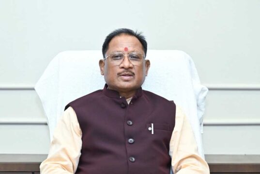 सेमिकॉन 2.0, राष्ट्रीय यूरिया निवेश नीति-2026 और मोबाइल फोन विनिर्माण प्रोत्साहन योजना से निवेश, रोजगार और तकनीकी आत्मनिर्भरता को मिलेगा बल