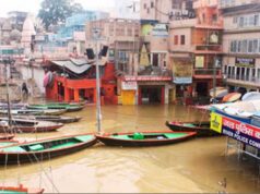 गंगा का रौद्र रूप! वाराणसी के 84 घाट जलमग्न, बाढ़ के खतरे के बीच NDRF-SDRF तैनात