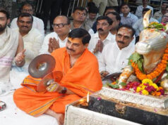 उज्जैन में CM डॉ. मोहन यादव ने की बाबा महाकाल की शयन आरती, लिया आशीर्वाद