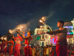 ‘रामघाट पर शिप्रा आरती को लेकर रार’: पुराने पुरोहित हटे, महाकाल समिति के बटुक कराएंगे अब आरती; जानें क्या है मामला
