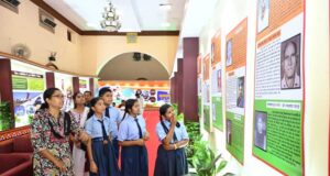 ‘वंदे मातरम्’ की 150 वर्षों की गौरवशाली यात्रा, सेनानियों के योगदान और सुशासन की उपलब्धियों का प्रदर्शन