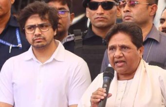 BSP में बड़ा सियासी घटनाक्रम: आकाश आनंद के ससुर अशोक सिद्धार्थ का राजनीति से संन्यास, मायावती पर कही बड़ी बात