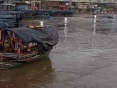चित्रकूट में मंदाकिनी ने बढ़ाई चिंता, घरों में घुसा पानी; अतिक्रमण ने बदली नदी की धारा