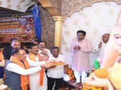 117 वर्षों से चली आ रही गणेशोत्सव परंपरा में शामिल हुए मुख्यमंत्री साय, गणपति बप्पा से मांगी खुशहाली