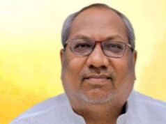 ‘कार्यकर्ता धूप में दरी बिछाएं, नेता एसी में हाथ हिलाएं’… संजय निषाद ने सपा को घेरा