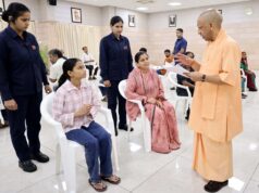 जनता दर्शन में CM योगी का बड़ा निर्देश, गरीबों की जमीन कब्जाने वालों पर होगी कार्रवाई