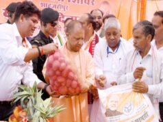 CM योगी ने बाढ़ पीड़ितों को दिया भरोसा, बोले- संकट में हर कदम पर साथ खड़ी है डबल इंजन सरकार