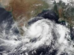 चक्रवाती तूफान से बढ़ी चिंता, कई इलाकों में भारी बारिश की चेतावनी; स्कूल-कॉलेजों पर भी असर