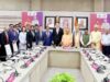 देश के कुल मोबाइल उत्पादन का 55% और 60% कंपोनेंट निर्माण आज उत्तर प्रदेश में हो रहा: योगी आदित्यनाथ