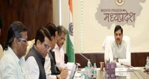 मुख्यमंत्री डॉ. यादव ने कलेक्टर्स-कमिश्नर्स, एसपी-आईजी के साथ की समीक्षा बैठक